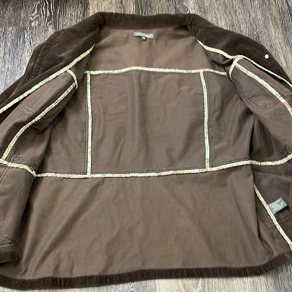 Women's Thick Brown Corduroy Jacket - Picture 12 of 16